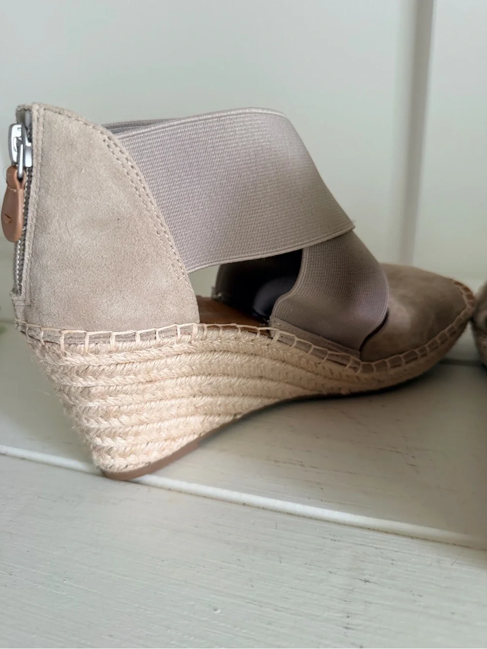 Gentle Souls Non Slip Upgraded Espadrille Wedge Sandals 7.5 M EUC Taupe Tan